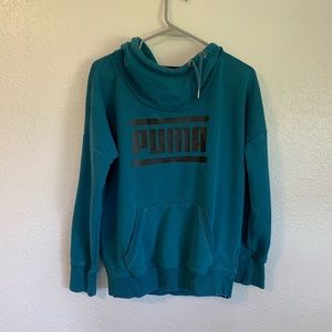 Women’s Puma Sweatshirt